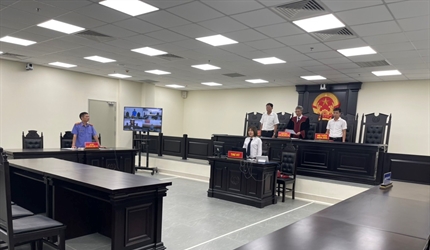 Viện KSND huyện Thanh Oai phối hợp với Tòa án cùng cấp tổ chức thành...